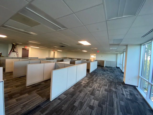 Healthcare Provider — Comprehensive Workspace Furnishing