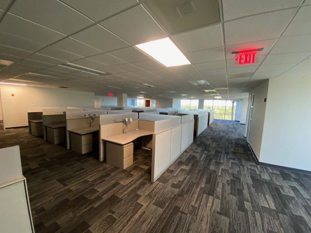 Healthcare Provider — Comprehensive Workspace Furnishing